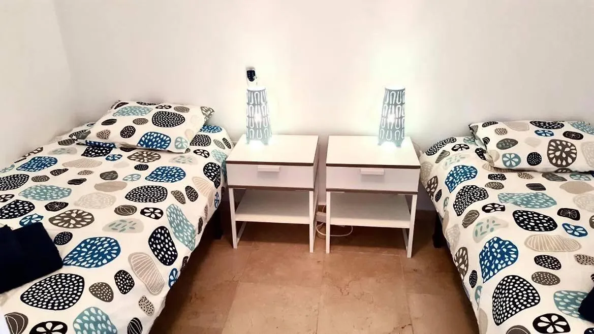 Bel Appartement 2 Chambres & Grande Terrasse Palm-mar 0*,  Spain
